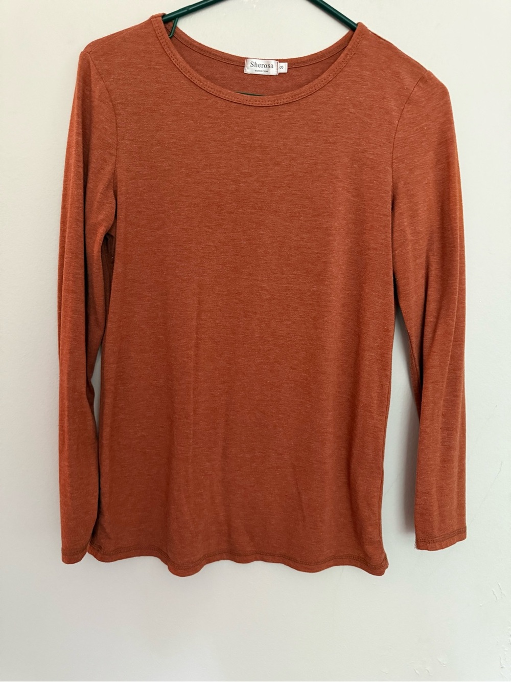 2-Pack Sherosa Long Sleeve Basic Tees Size Medium Bundle